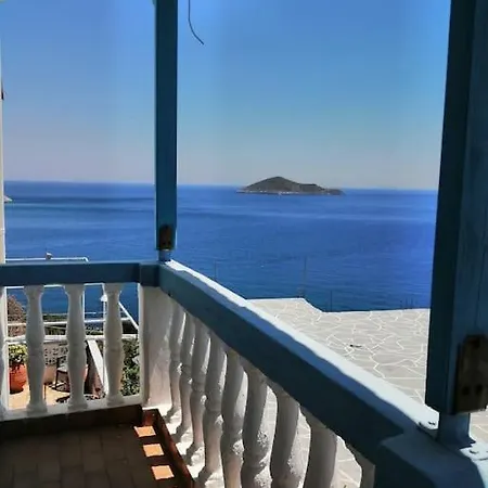 Rodon Piganousa In Spilia Leros